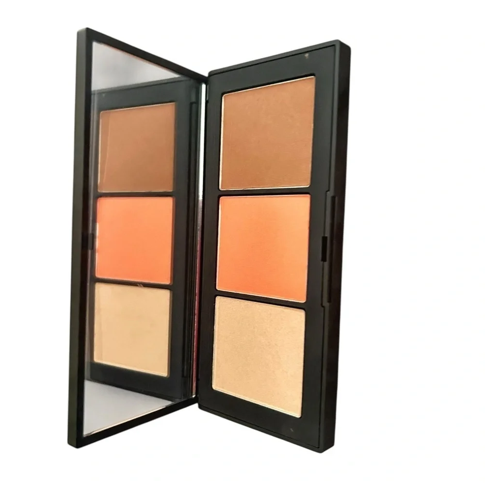 New in box NARS Motu Tapu Face Palette trio limited edition